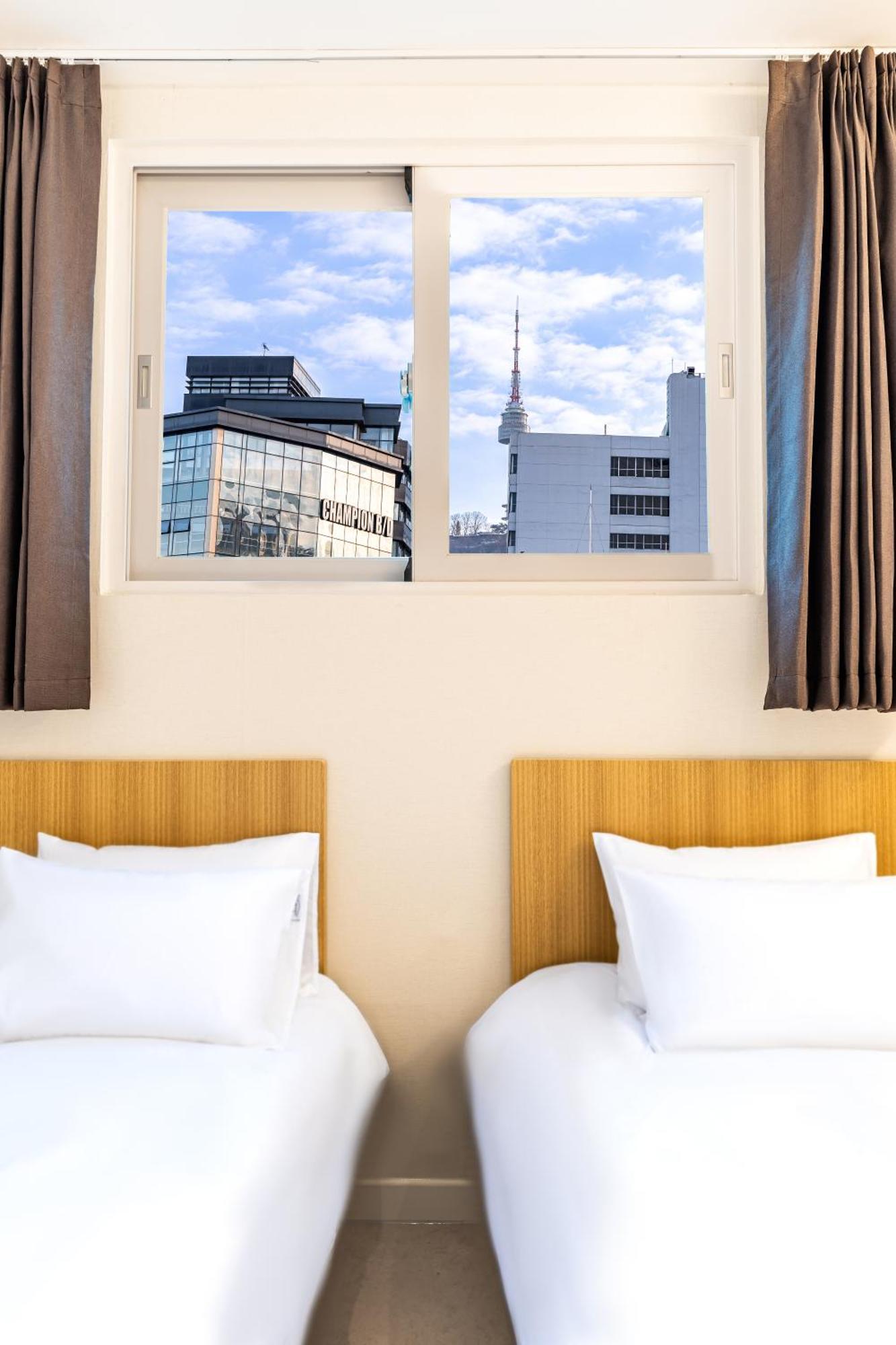 U Stay Myeongdong Сеул Экстерьер фото